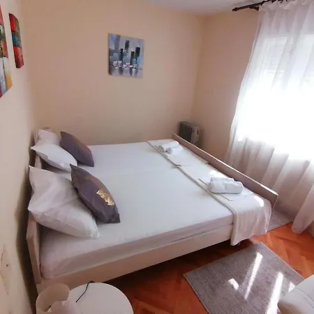 Haus M&l Apartment *