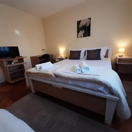 Haus M&l Apartment *