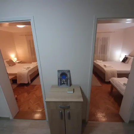 Haus M&l Apartment
