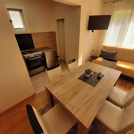 Haus M&l Apartment