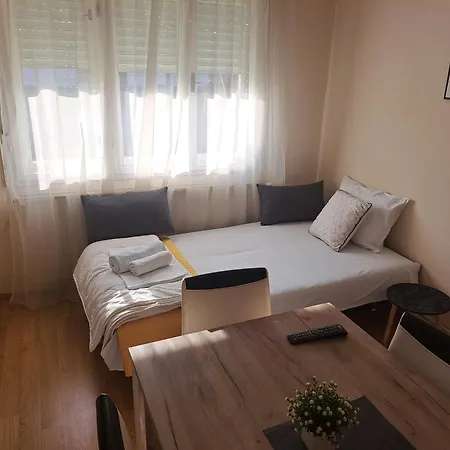 Apartment Haus M&l *
